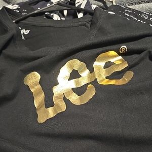 Lee Kids Tee in Black with Gold Logo